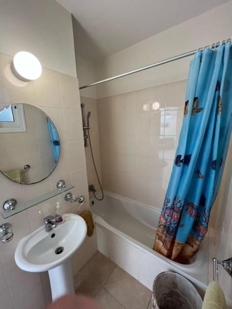 The Holiday Flat, Gateway To Desired Experiences 페이야 외부 사진
